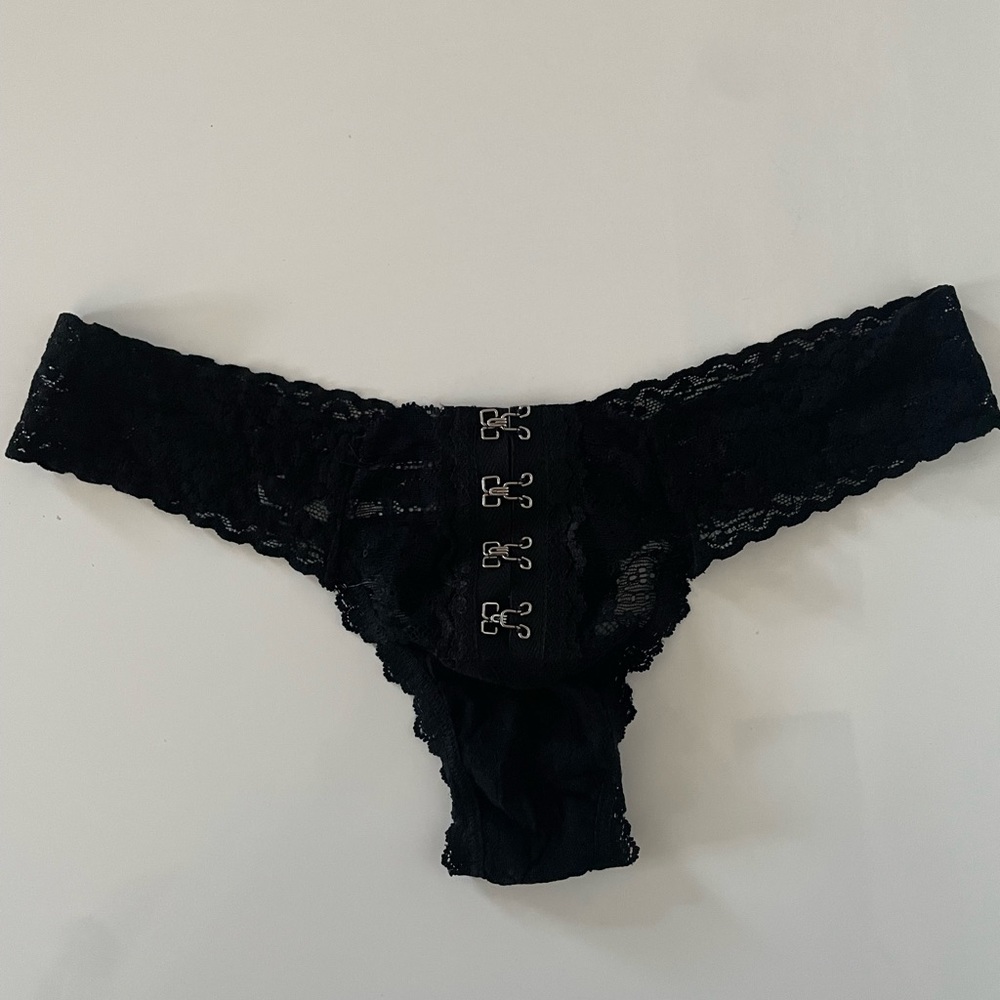 ❤️Lace Thong❤️